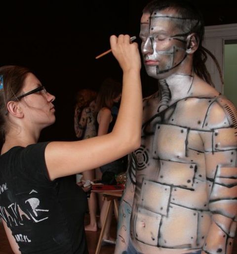 bezpieczne, hipoalergiczne farby do twarzy i ciała, zmywalne - w Brzegu, w Lubinie, w Oławie, w Legnicy, we Wrocławiu, w Opolu - zoptymalizowana wersja do szybkiego ładowania